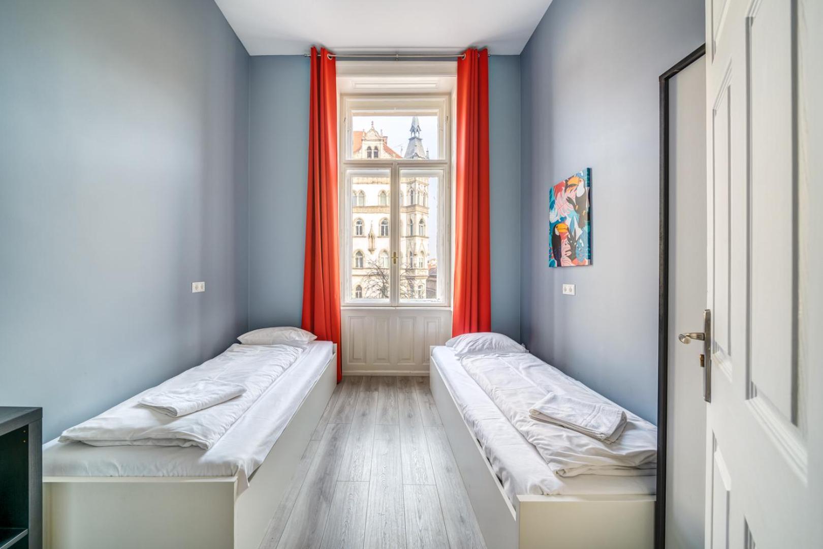 Downtown Delight - Erzsebet Blvd - 13 Ppl Apartment Будапеща Екстериор снимка